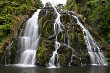 Fototapeta na wymiar Owharoa Falls, Waikino, North Island, New Zealand