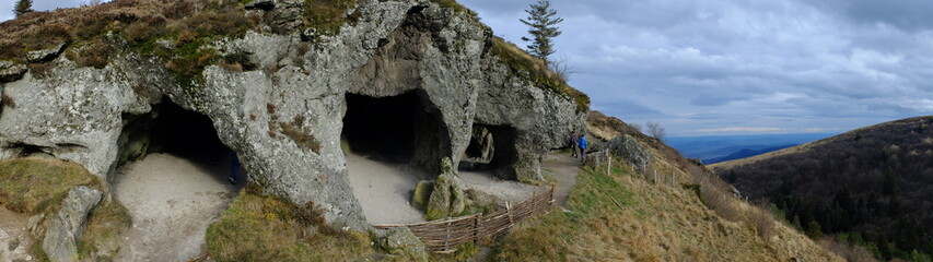 Grottes du Petit Suchet et du Clierzou (AUVERGNE)