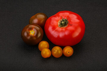 Tomato mix - red, yellow and cumato
