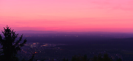 Sonnenuntergang am Hahnenkamm (Spessart) in Bayern