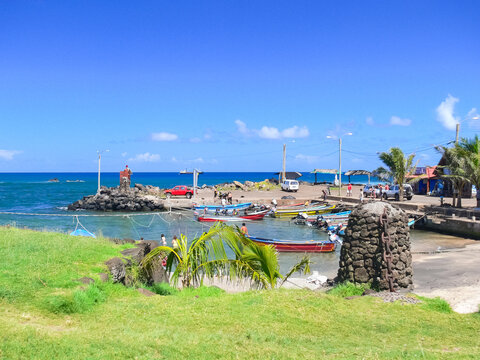 Streets in settlements of Easter Island.