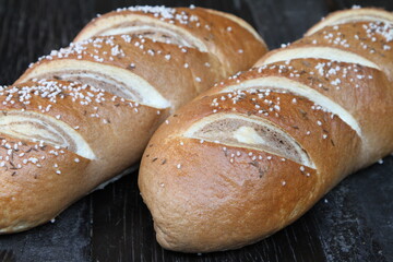 Marbled light rye bread