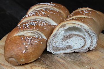 Marbled light rye bread