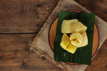 Tapai singkong, tape singkong or peuyeum, is Indonesian traditional food. Made from fermented...