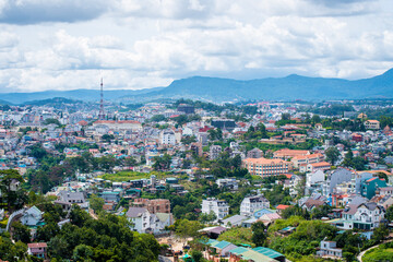 Fototapeta na wymiar high view of many houses at Da Lat city