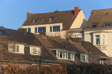 Wohnhäuser, Mehrfamilienhäuser im Winter, Bremen