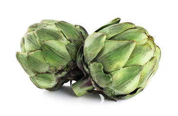 Obraz premium Green artichoke isolated on white background.
