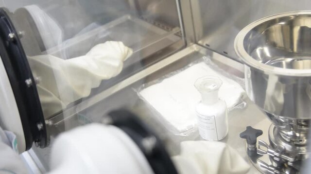 Laboratory isolator. Aseptic isolation system. Containment Isolator