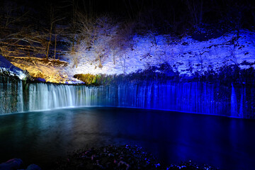 軽井沢 白糸の滝 真冬のライトアップ