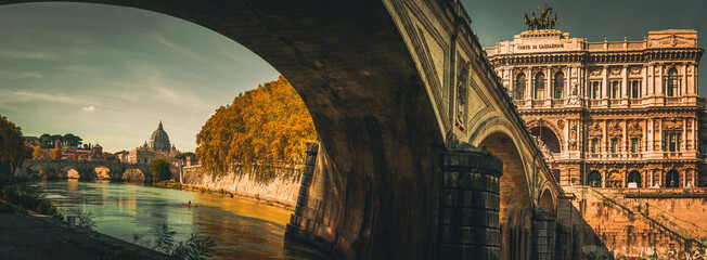 Panorama of Rome from the Tiber towards the Vatican