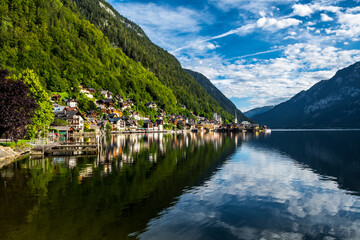 Fototapeta premium Picturesque Lakeside Town Hallstatt At Lake Hallstaetter See In Austria