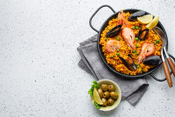Traditional Spanish seafood paella
