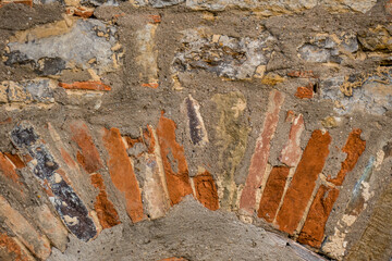 Gebäudeschäden an der Hauswand