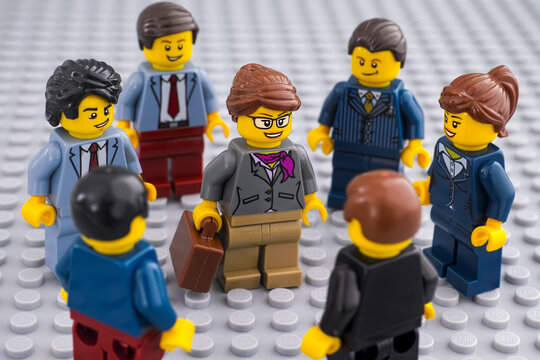 Imágenes de Lego Woman: descubre bancos de fotos, ilustraciones, vectores y  vídeos de 2,542 | Adobe Stock
