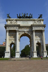 Fototapeta na wymiar Milan - arch of peace