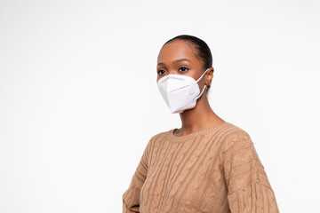 African-American woman wearing KN95 mask to keep her protect from viruses 0368