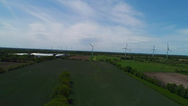 Biogasanlage aus der Luft Perspektive mit einer Drohne aufgenommen