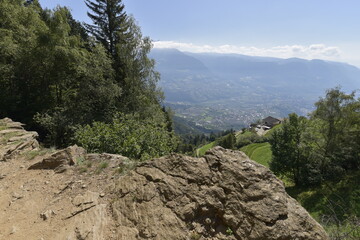 Fototapeta na wymiar Südtirol, Berge, Wandern, Bergwandern, Meran, Mutkopf, Reisen, Urlaub, Sommer