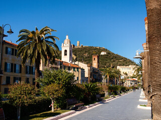 Fototapeta na wymiar Historic town on the Riviera di Ponente