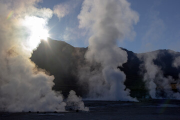 Fototapeta na wymiar smoke from the volcano