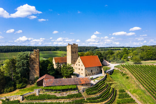 Germany, Baden-Wurttemberg, Brackenheim, Aerial view of Neipperg Castle in summer