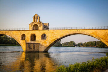 Obraz premium Pont Saint-Bénézet, the famous bridge over the river Rhone in Avignon, Provence, France