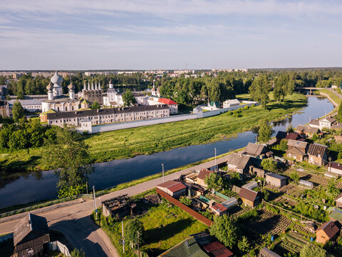 Russia, Leningrad Oblast, Tikhvin, Aerial view of&not;&dagger;Tikhvinka&not;&dagger;river bending in front of&not;&dagger;Tikhvin Monastery Of Dormition Of Mother Of God