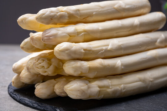 High quality big Dutch white asparagus vegetables ready to cook