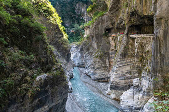 Taiwan, Hualien county, Taroko National Park, Taroko gorge with road and tunnel