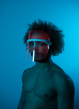 Led Mask Stimulates Collagen And Elastin, Elgoibar,spain