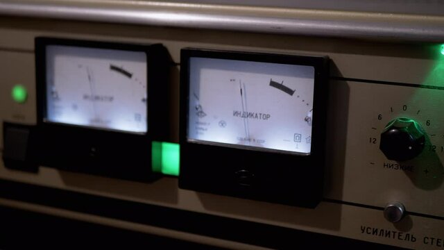 Indicator Arrows, Illuminated Decibel Meters on Dial Vintage Stereo Amplifier
