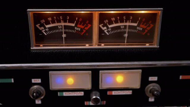 Indicator Arrows, Illuminated Decibel Meters on Dial Vintage Stereo Amplifier