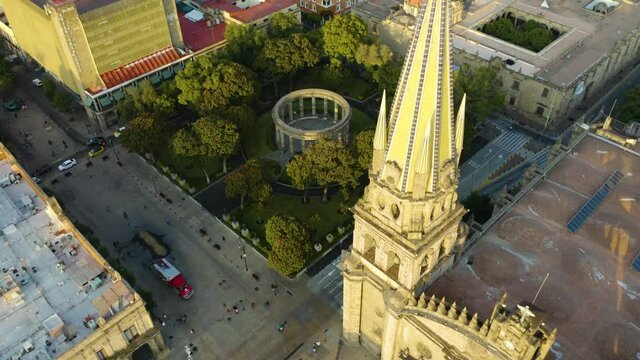Birds Eye Aerial. Rotonda de los Jaliscienses Ilustres, Guadalajara Cathedral
