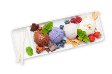 Berry, vanilla and chocolate ice cream sundae