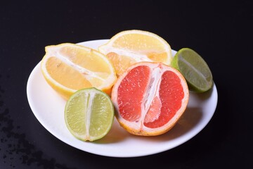 grapefruit, fruit, citrus, orange, food, isolated, red, white, healthy, fresh, juicy, slice, ripe, half, pink, sweet, diet, cut, color, vitamin, yellow, vegetarian, juice, lemon, freshness