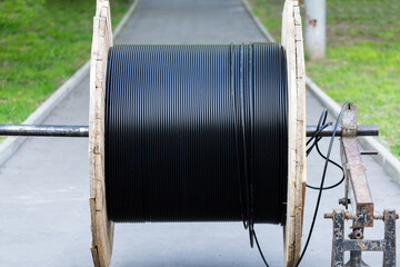 Cable drum, fiber-optic and technology