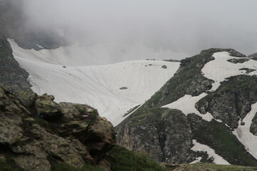 trekking  and hiking on snow mountains of Kashmir 