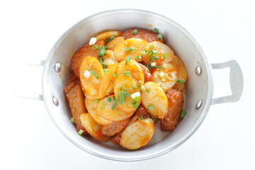 Korean food, Tteok and sausgae spicy Tteokbokki 