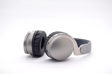 over-ear headset on a white background, technology, object, fashion, copy space