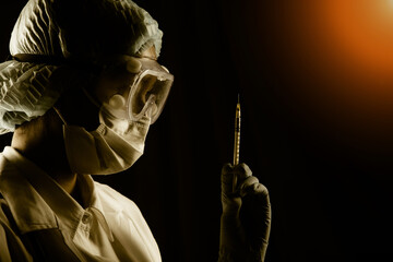 Scientist shows successful vaccine covid in hand