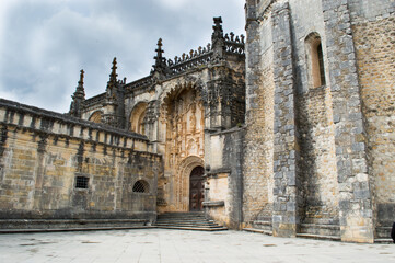 Fototapeta na wymiar Portugal is an amazing country with old places, castles, palaces, beaches and monuments