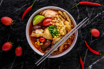 Rice Vermicelli wiith Northern Thai Chicken Curry