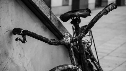 Verrostetes Fahrrad in Berlin-Kreut´zberg