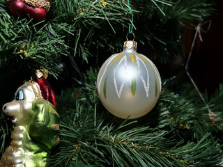 christmas tree decorations