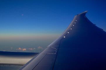 Fototapeta na wymiar the horizon colours from a plane