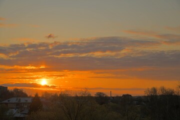 Obraz premium dawn over the outskirt of the city