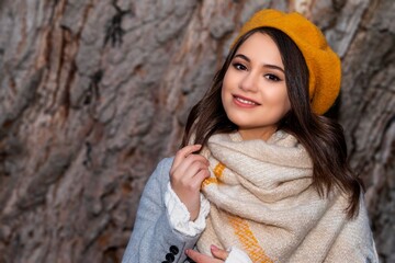 Girl with beige basque (2)