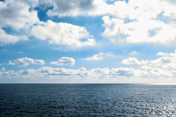 gorgeous, blue sky with fluffy clouds, textures copy space background