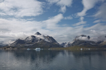 Obraz premium Glaciers and coastline landscape of the Prince Christian Sund Passage in Greenland