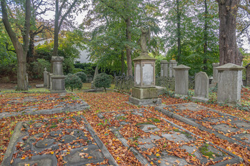 Der historische Kupfermeister Friedhof in der Kupferstadt Stolberg